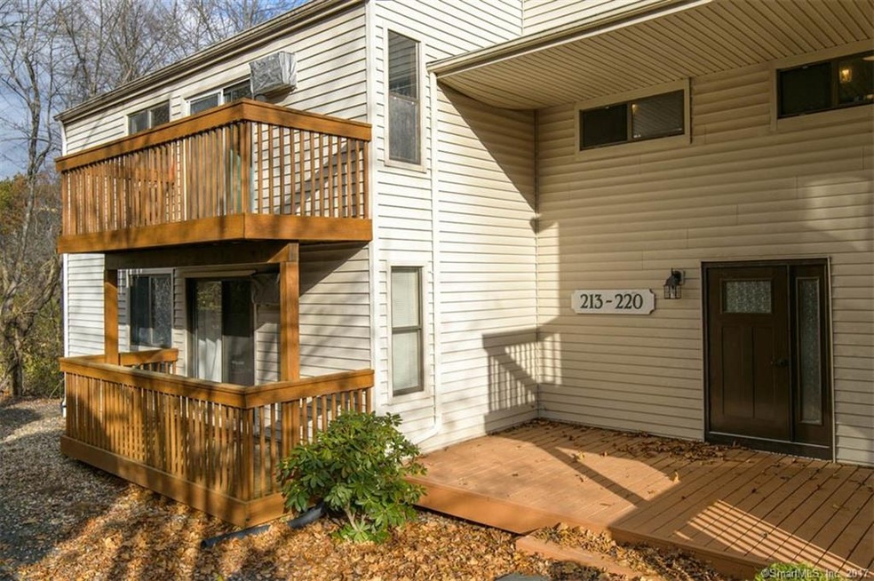 214 Woodland Dr unit 214, Cromwell, CT 06416 - photo 1