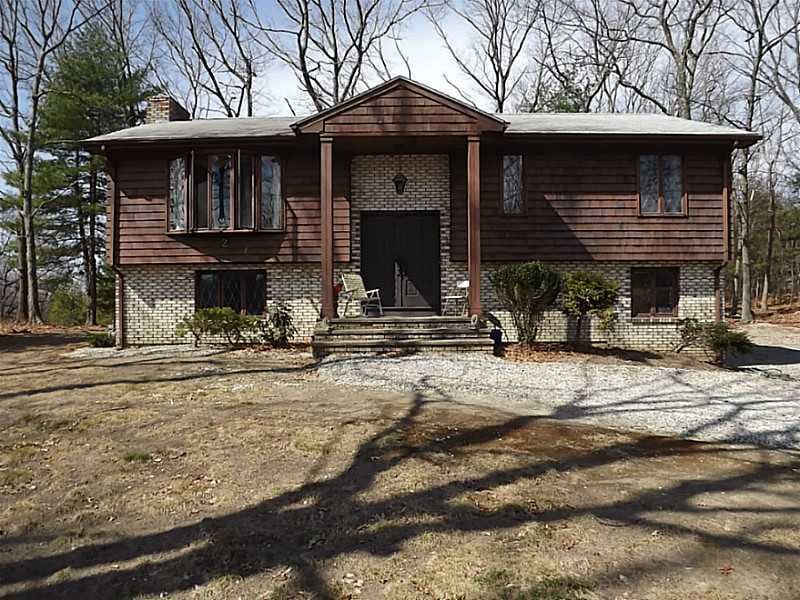 2 Ledgemont Dr, Greenville, RI 02828 - photo 1