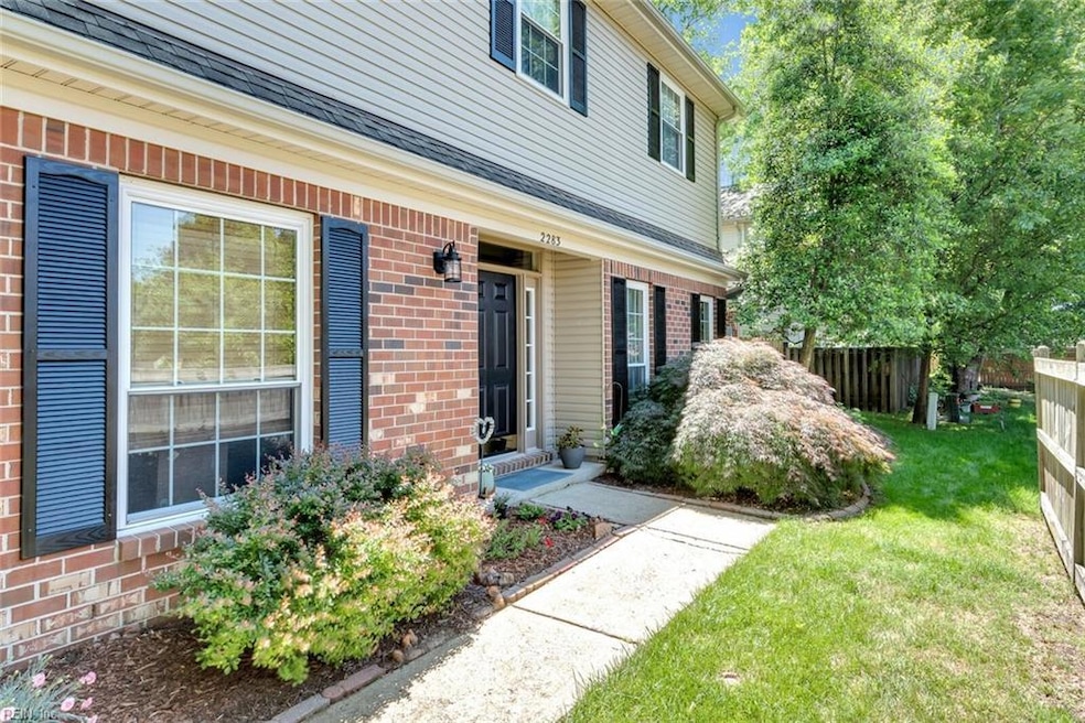 Welcome to 2283 Timberneck Lane!