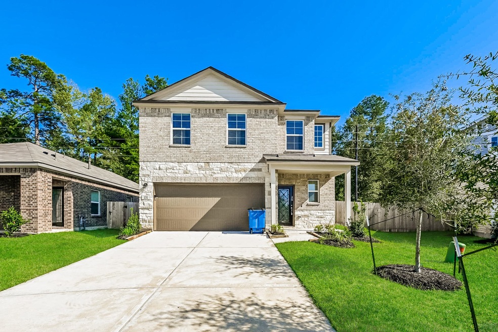 131 Fennel Rd, Magnolia, TX 77354 - photo 1