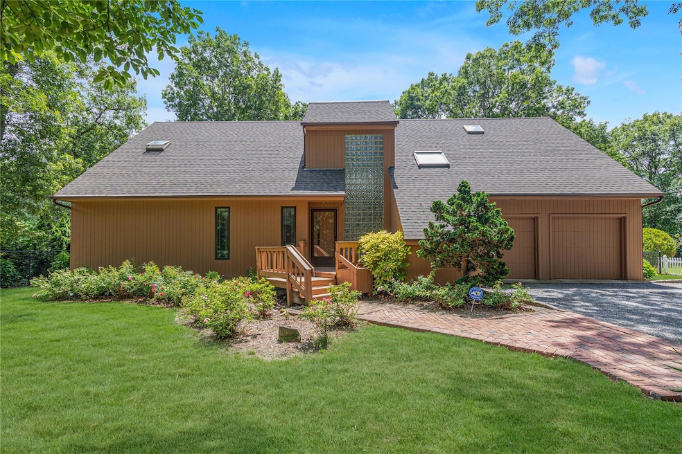 Sold $850,000 • Co-Listing Agent