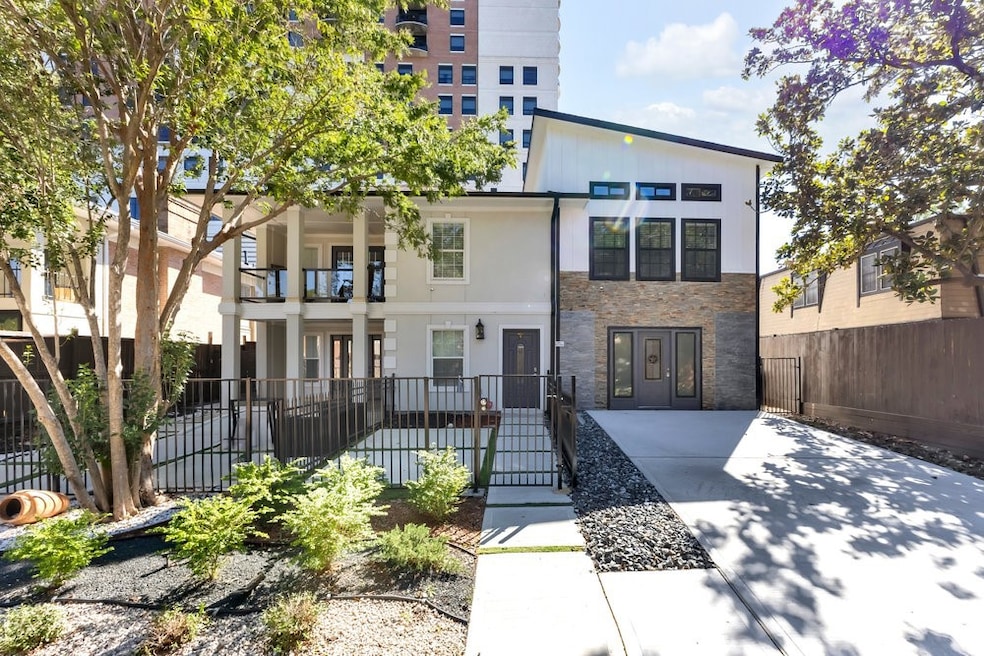 6325 Riverview Way unit A, Houston, TX 77057 - photo 1