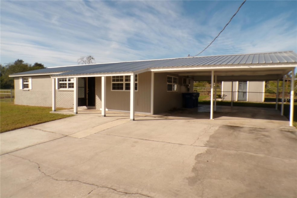 316 S Houston Ave, Fort Meade, FL 33841 - photo 1