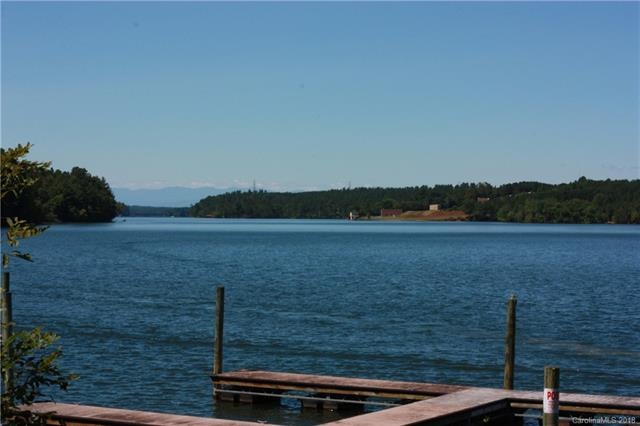 Paradise Harbor community park and deeded docks on