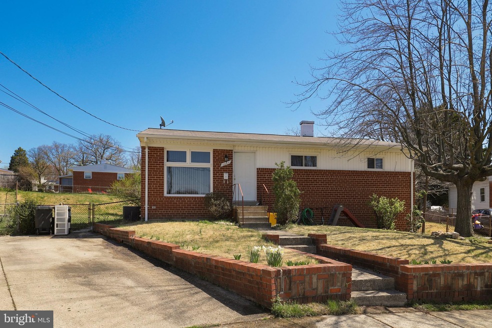 6009 Belle Ct, Hyattsville, MD 20782 - photo 1