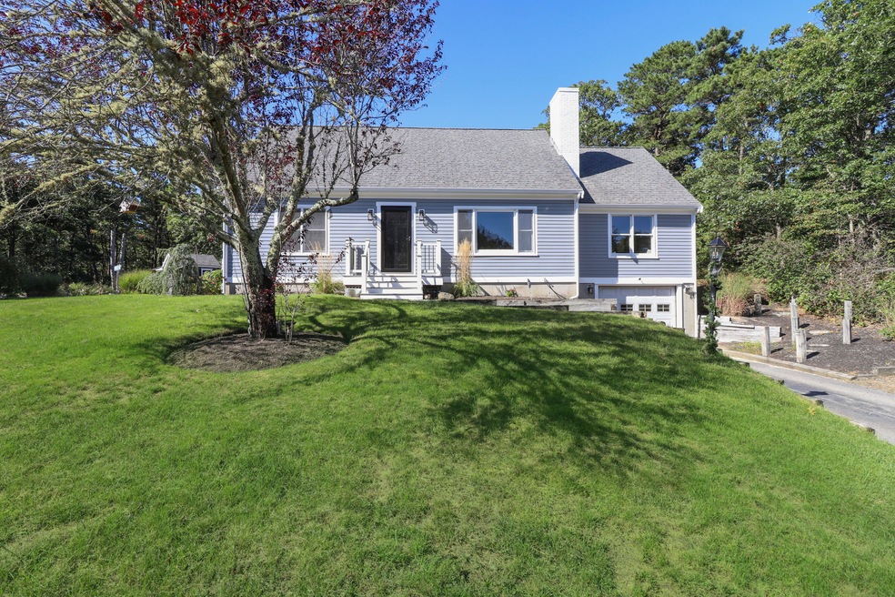 71 Tarragon Cir, Cotuit, MA 02635 - photo 1