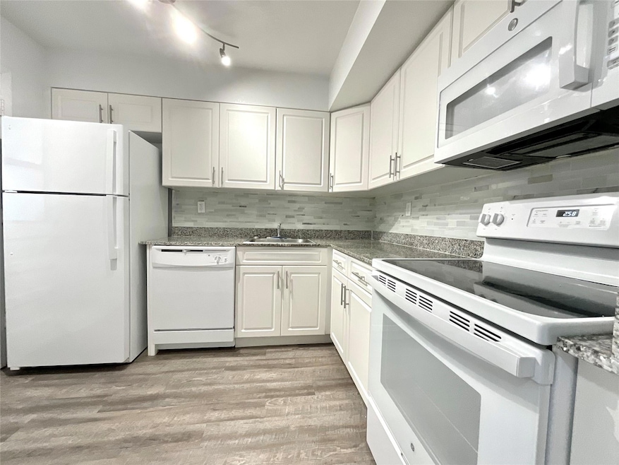 For Rent $2,461/month