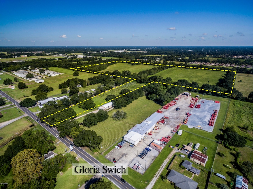 400 E Gloria Switch Rd, Carencro, LA 70520 - photo 1
