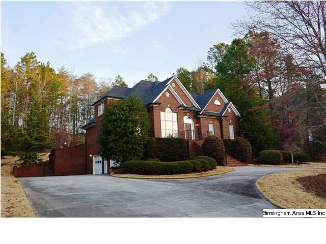 Welcome to this beautiful all brick home in Chelse