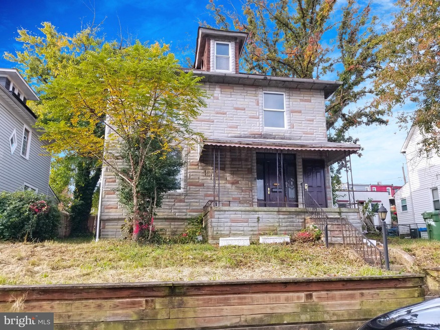 1922 Breitwert Ave, Baltimore, MD 21230 - photo 1