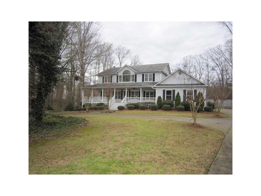 Exterior Front. Front view of property