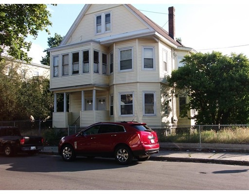 29 Brookfield St unit 31, Lawrence, MA 01843 - photo 1