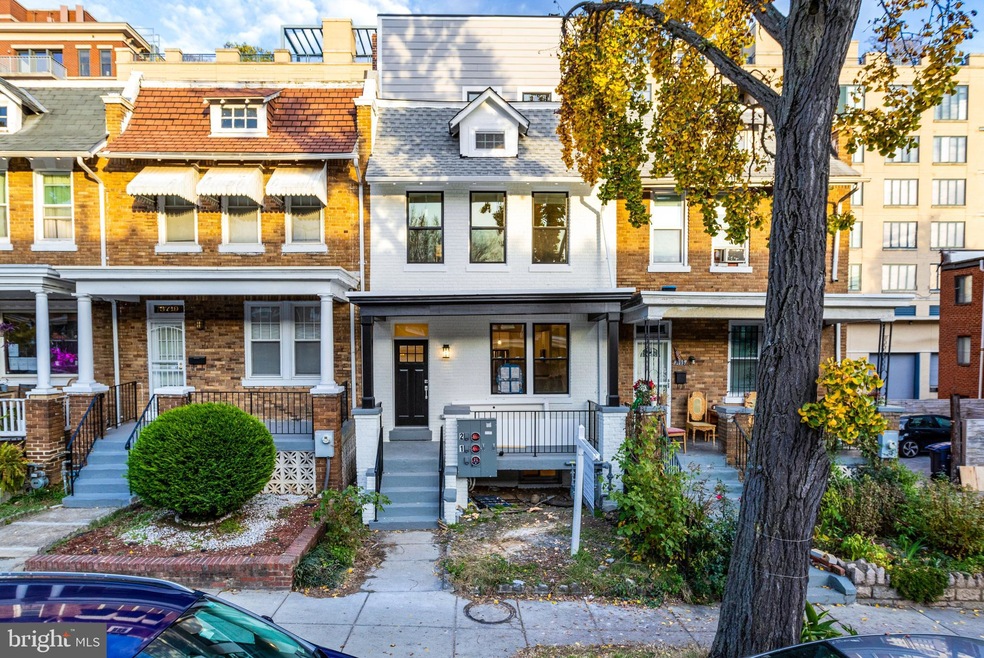 3717 9th St NW unit 2, Washington, DC 20010 - photo 1