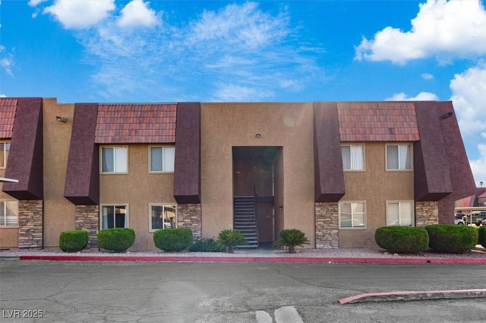 5200 Indian River Dr unit 301, Las Vegas, NV 89103 - photo 1