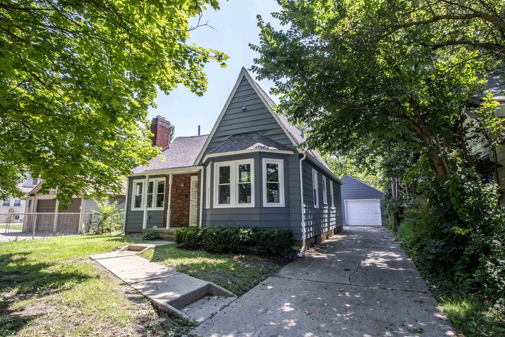 2513 Norbert St, Flint, MI 48504 - photo 1