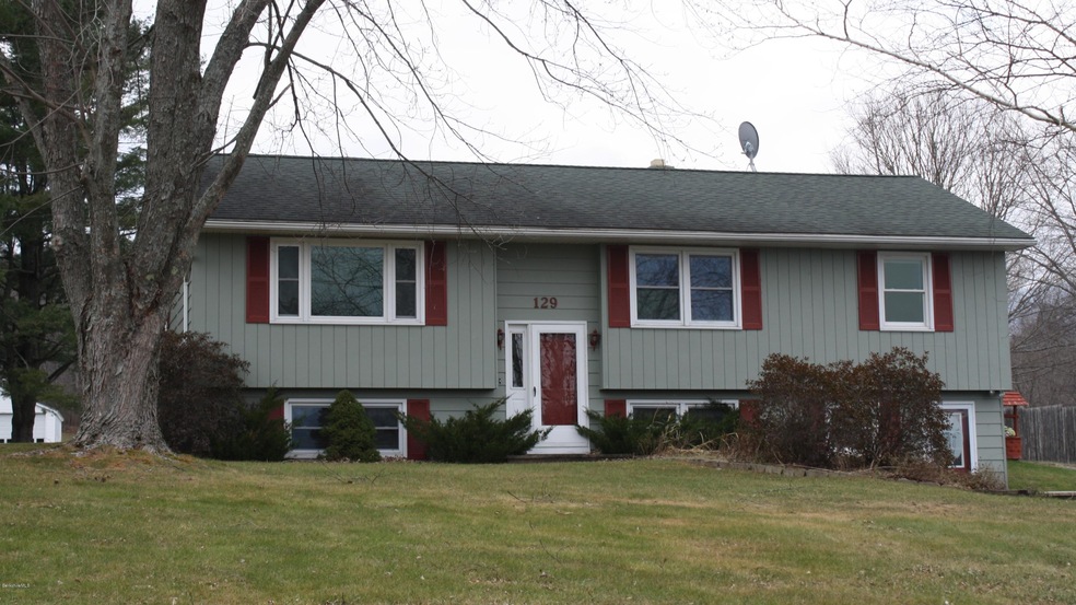 129 Alger St, Adams, MA 01220 - photo 1