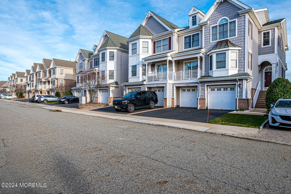 17 Raritan Reach Rd unit 9, South Amboy, NJ 08879 - photo 1