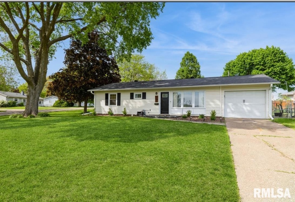 Pending $149,900 • Co-Listing Agent