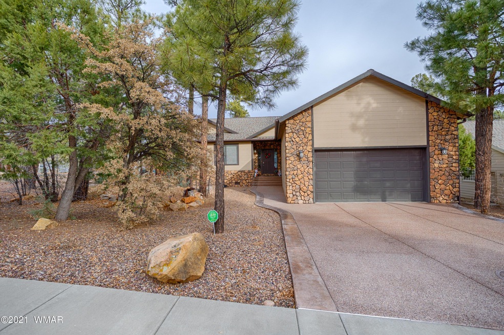 820 E Pine Ln, Show Low, AZ 85901 - photo 1