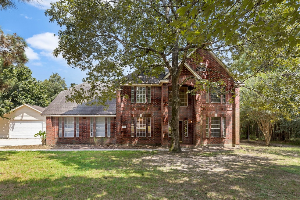 2526 Blue Lake Dr, Magnolia, TX 77354 - photo 1