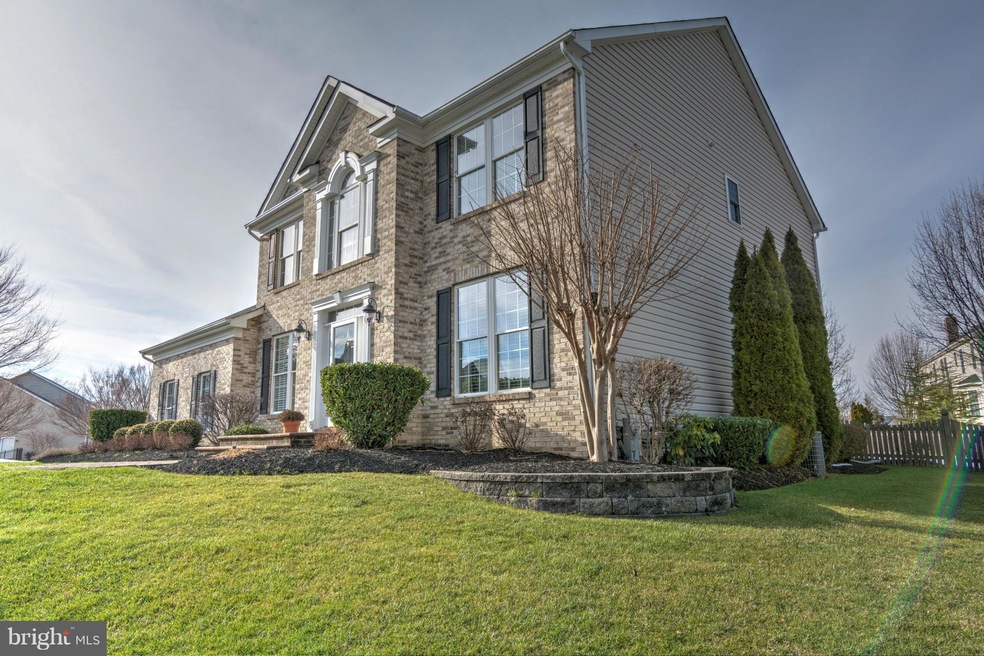 1610 Winesapp Dr, Odenton, MD 21113 - photo 1