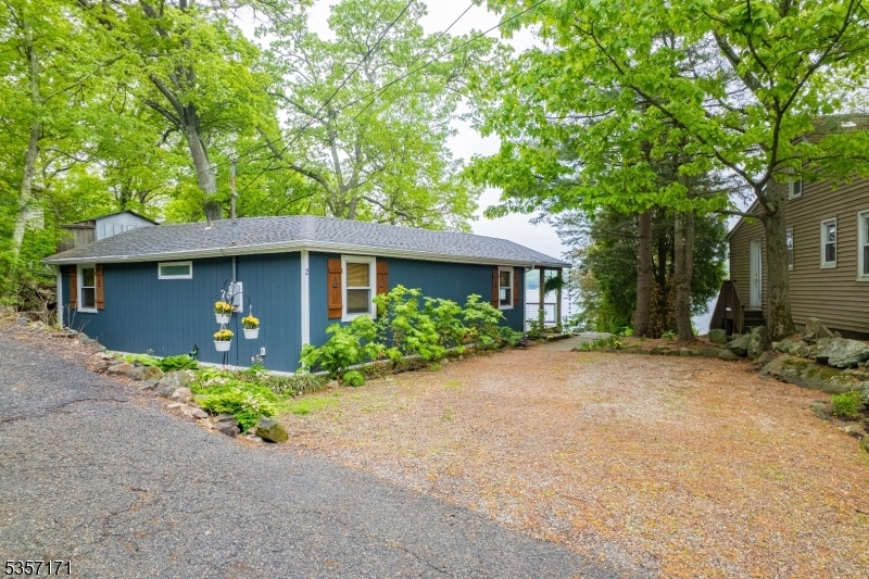 2 Knollwood Place, Andover, NJ 07821 - photo 1