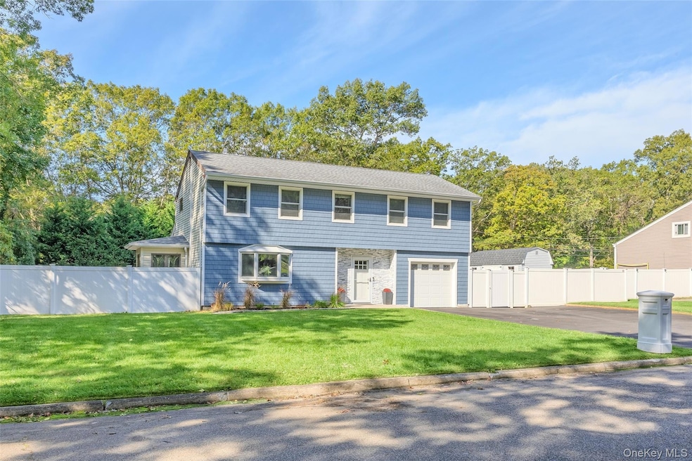 Pending $649,999 • Co-Listing Agent