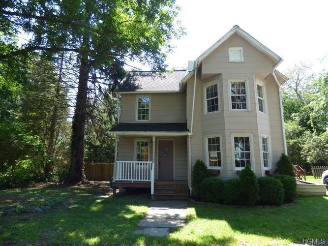 37 Yetter Ln, Sparrow Bush, NY 12780 - photo 1