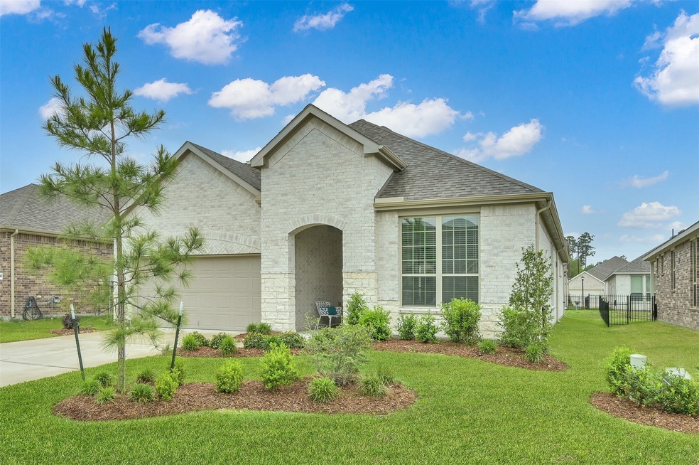 536 Nokota Dr, the Woodlands, TX 77354 - photo 1