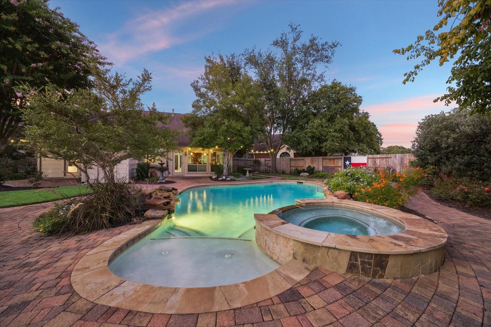 Sold • Co-Listing Agent