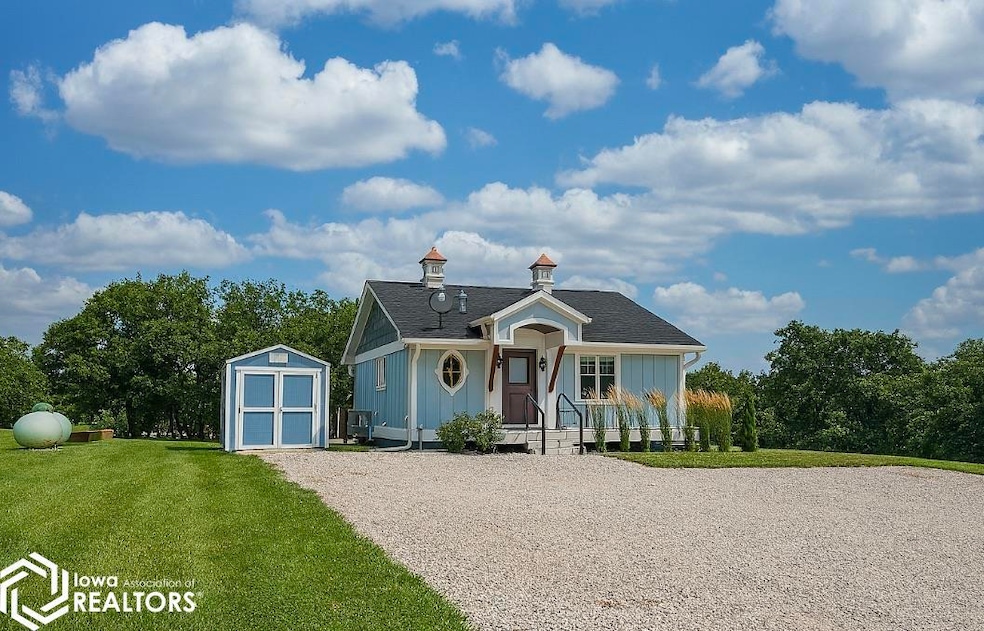 3148 Crestview Dr, Ellston, IA 50074 - photo 1