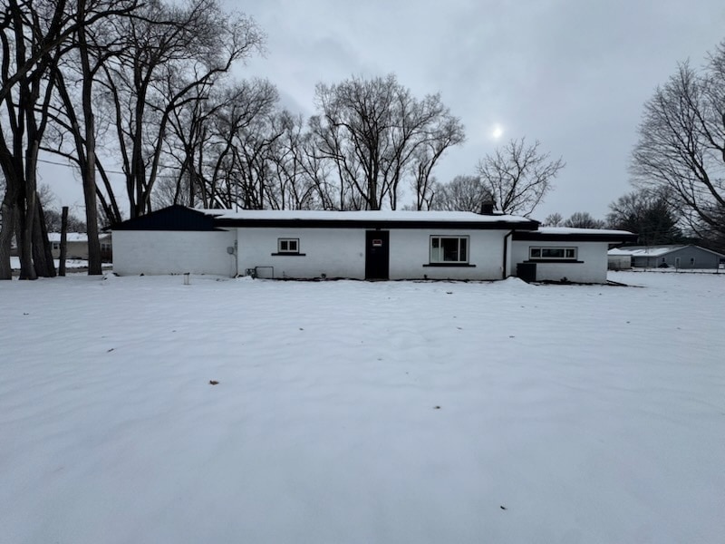 4205 Grimes St, Sterling, IL 61081 - photo 1