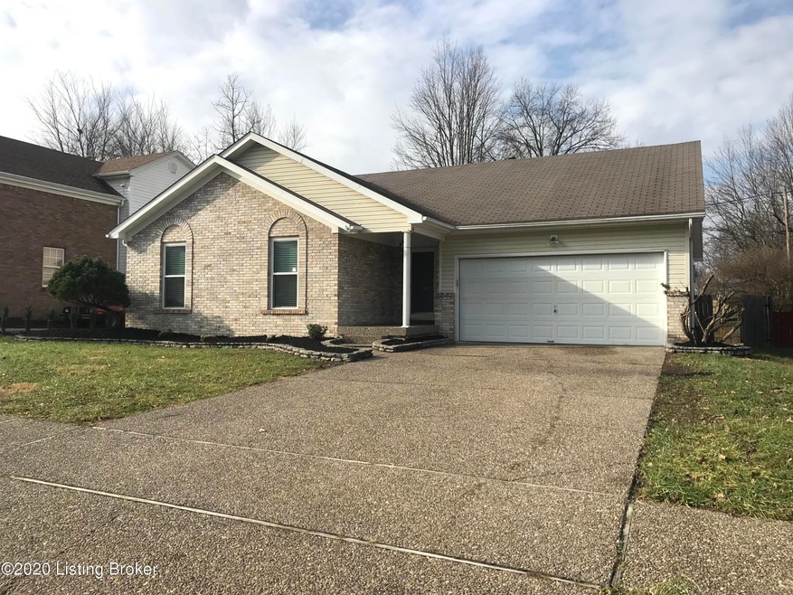 7804 Appleview Ln, Louisville, KY 40228 - photo 1