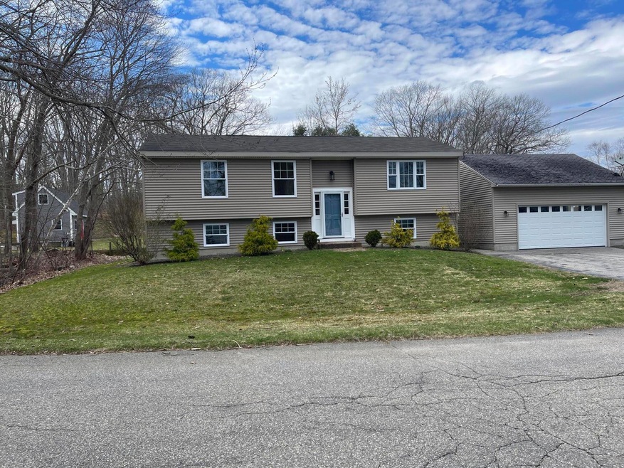 11 Twin Island Dr Biddeford FRONT