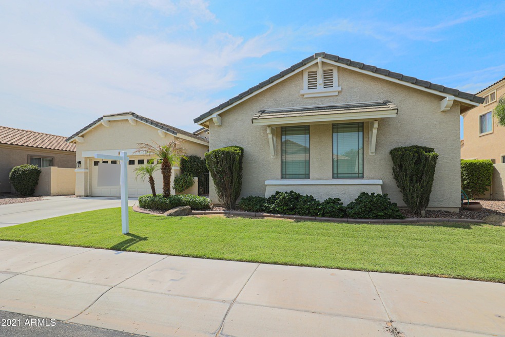 Front view of home facing north