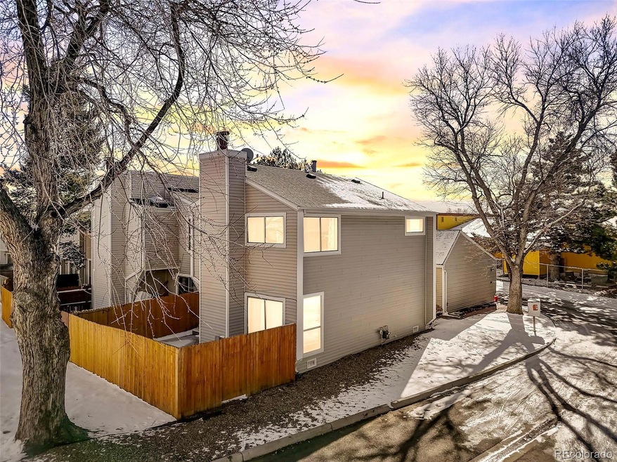 1549 S Sable Blvd unit F, Aurora, CO 80012 - photo 1