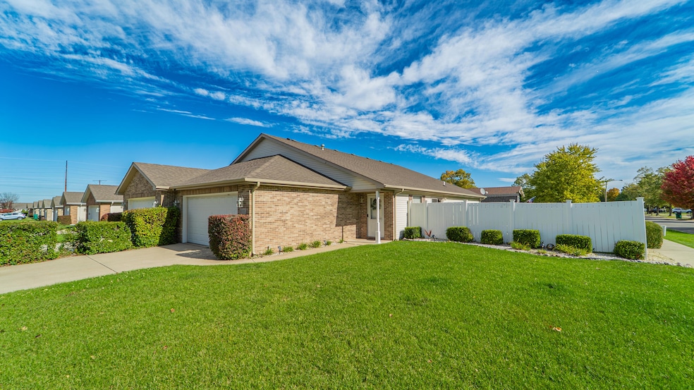 9195 Williams St, Merrillville, IN 46410 - photo 1