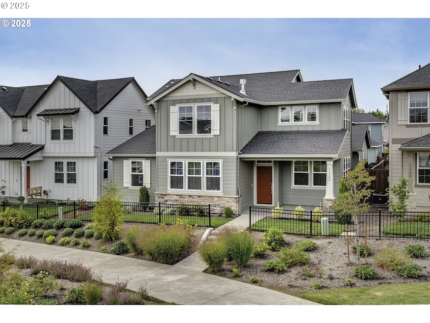 For Sale $599,900 • Co-Listing Agent