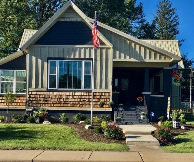 314 W Jefferson St, Tipton, IN 46072 - photo 1