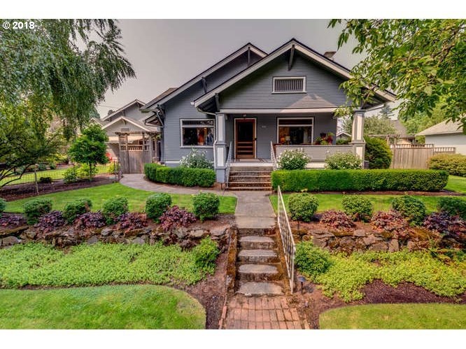 1674 5th Ave, West Linn, OR 97068 - photo 1