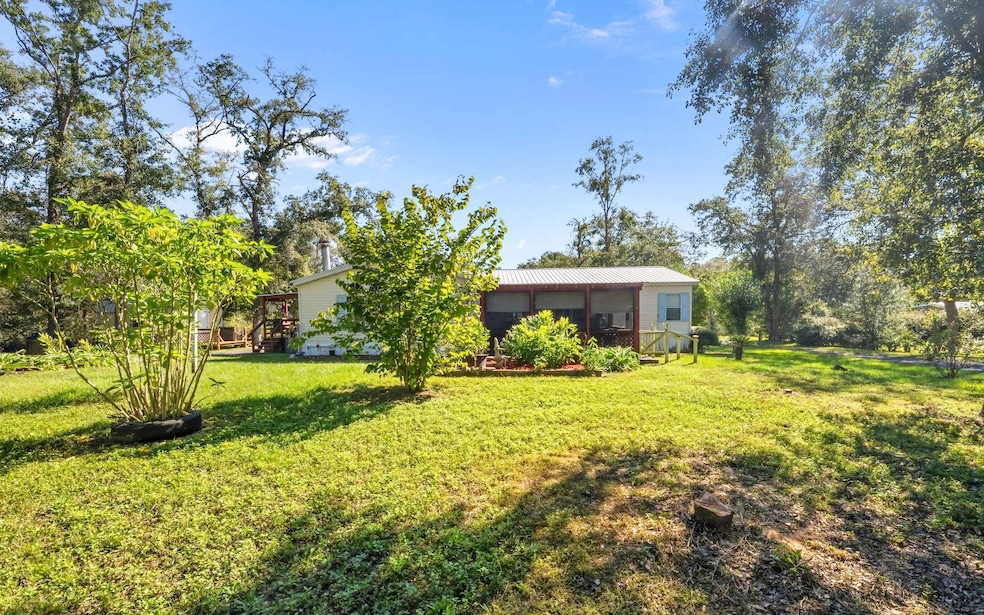 19191 Crews Rd, Glen Saint Mary, FL 32040 - photo 1