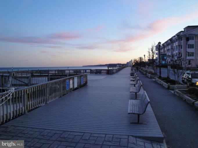 4013 10th St, North Beach, MD 20714 - photo 1