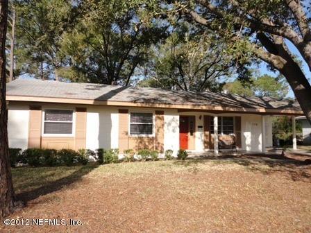 766 Acapulco Rd, Jacksonville, FL 32216 - photo 1
