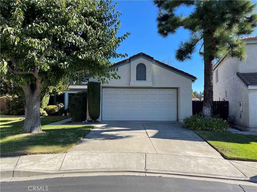 Sold $763,300 • Co-Listing Agent