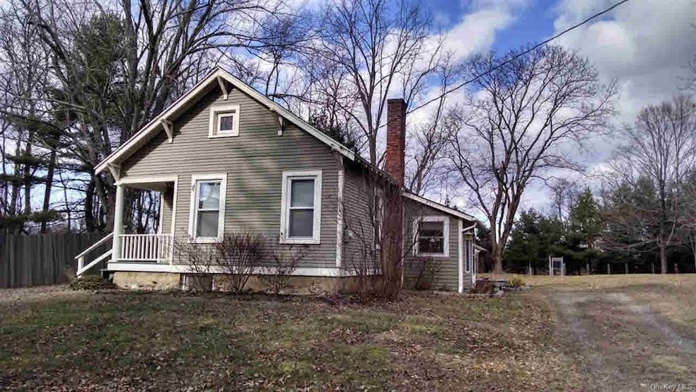 49 Spring Lake Rd unit 1, Red Hook, NY 12571 - photo 1