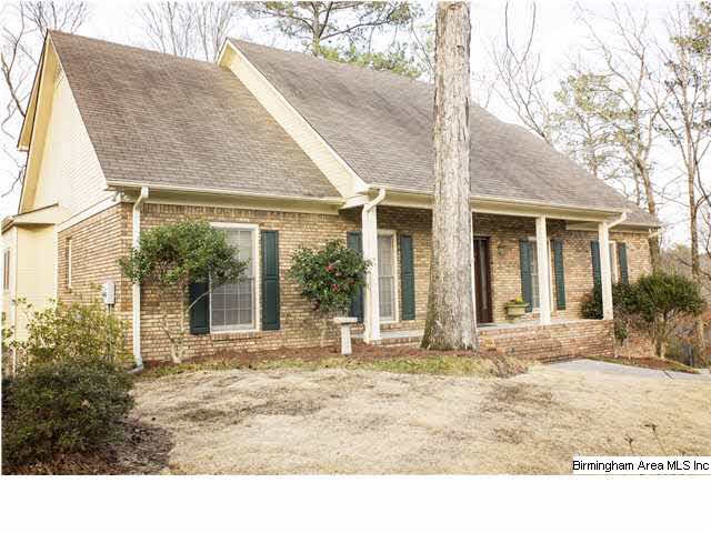 WELCOME TO 1906 RIVER WAY DRIVE, HOOVER, ALABAMA! 