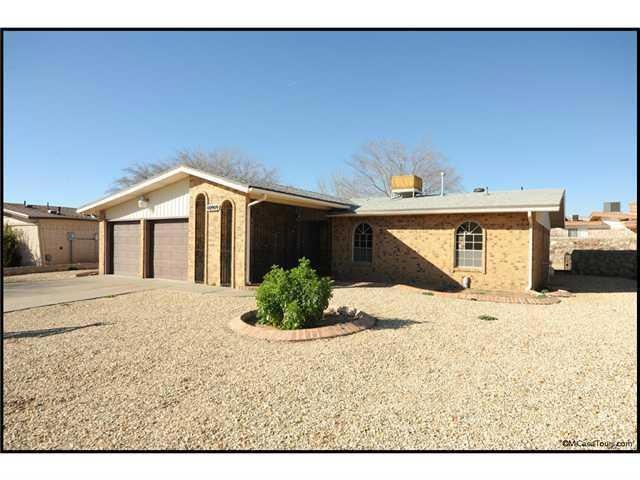 10909 George Archer Dr, El Paso, TX 79936 - photo 1