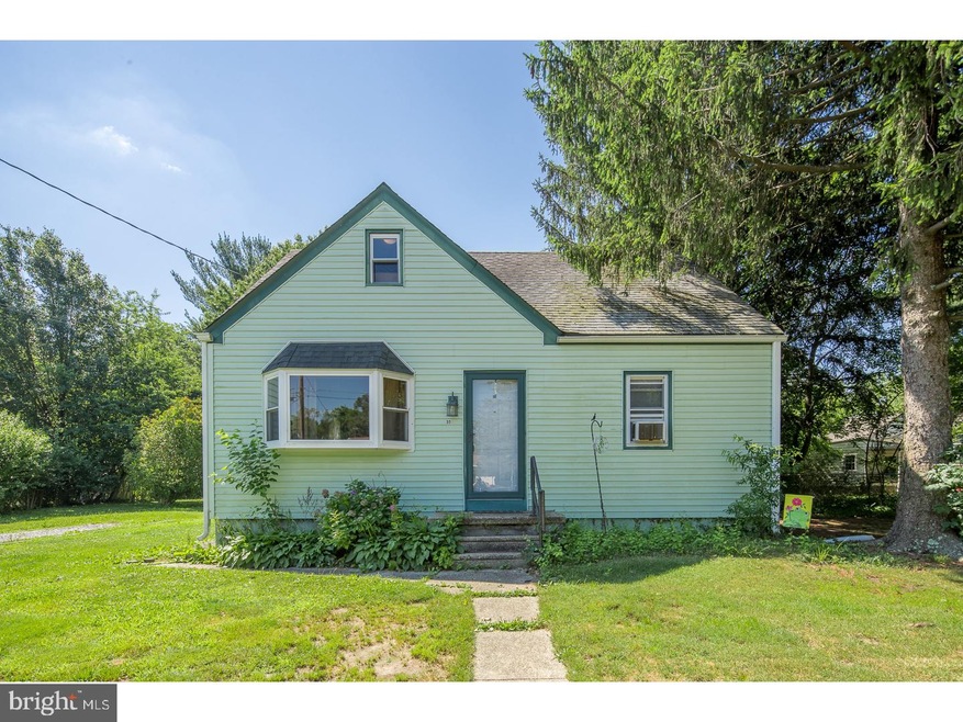 304 Pennsylvania Rd, Glassboro, NJ 08028 - photo 1