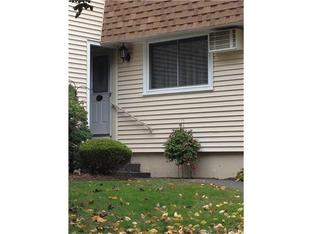 83 Chestnut St unit E, Bethel, CT 06801 - photo 1