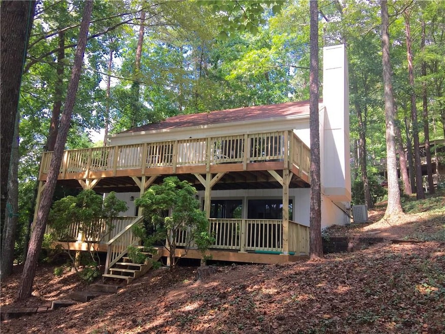 Beautiful Lake Home